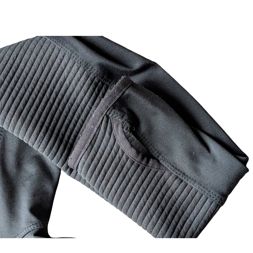 H&M Sport Quilted Hooded Jacket S Black Athletic Zip Up Thumbholes Activewear - Picture 5 of 13